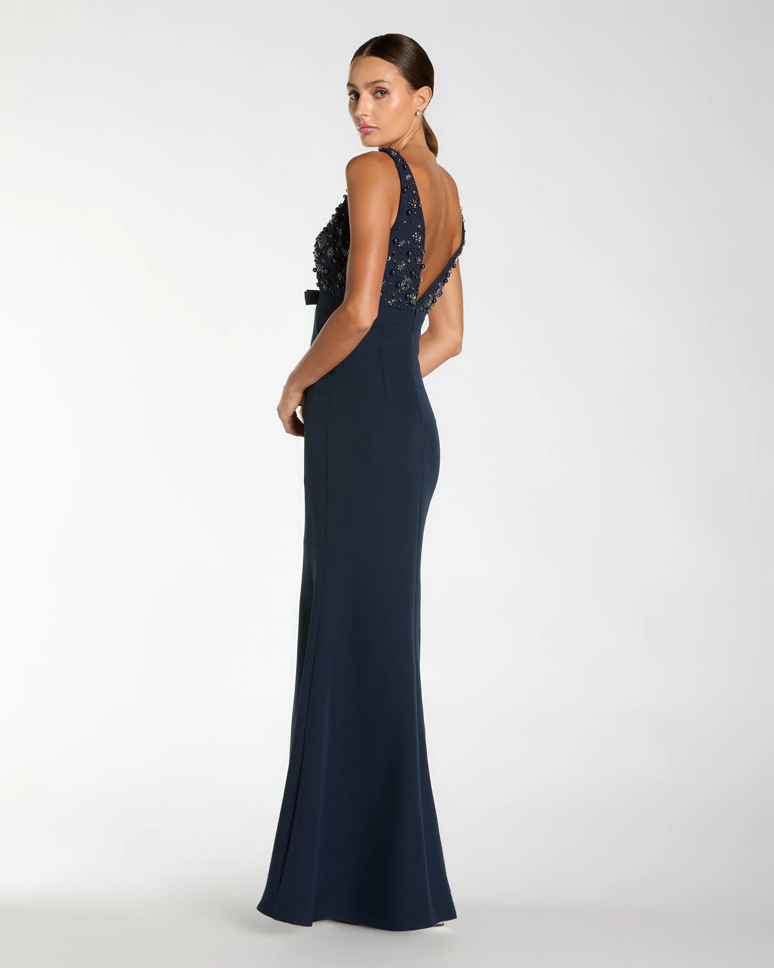 Navy Sleeveless Embellished Crepe Gown With Bow